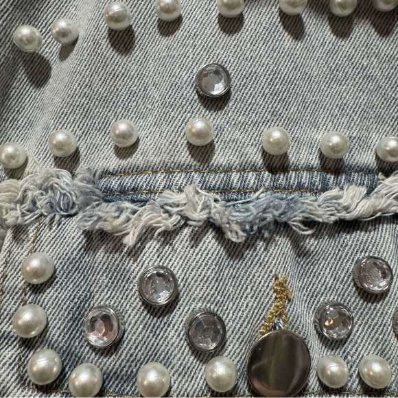 P.Cill woman’s size large Pit to pit 27 decorated with pearls Vintage - Picture 3 of 8